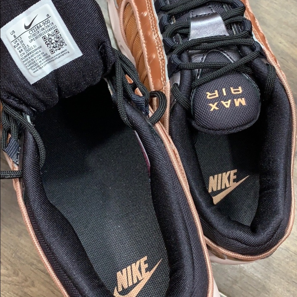 NIKE W AIR MAX TAILWIND IV - Picture 9 of 16